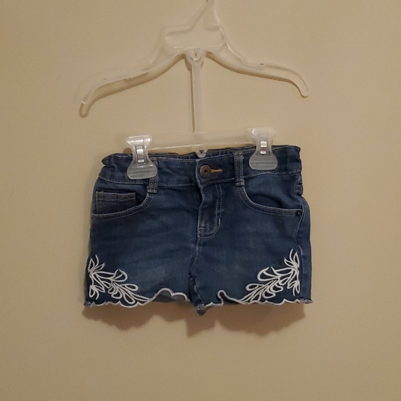 4t-5t girls  4 tops and 3 bottoms bundle sale - Picture 2 of 7